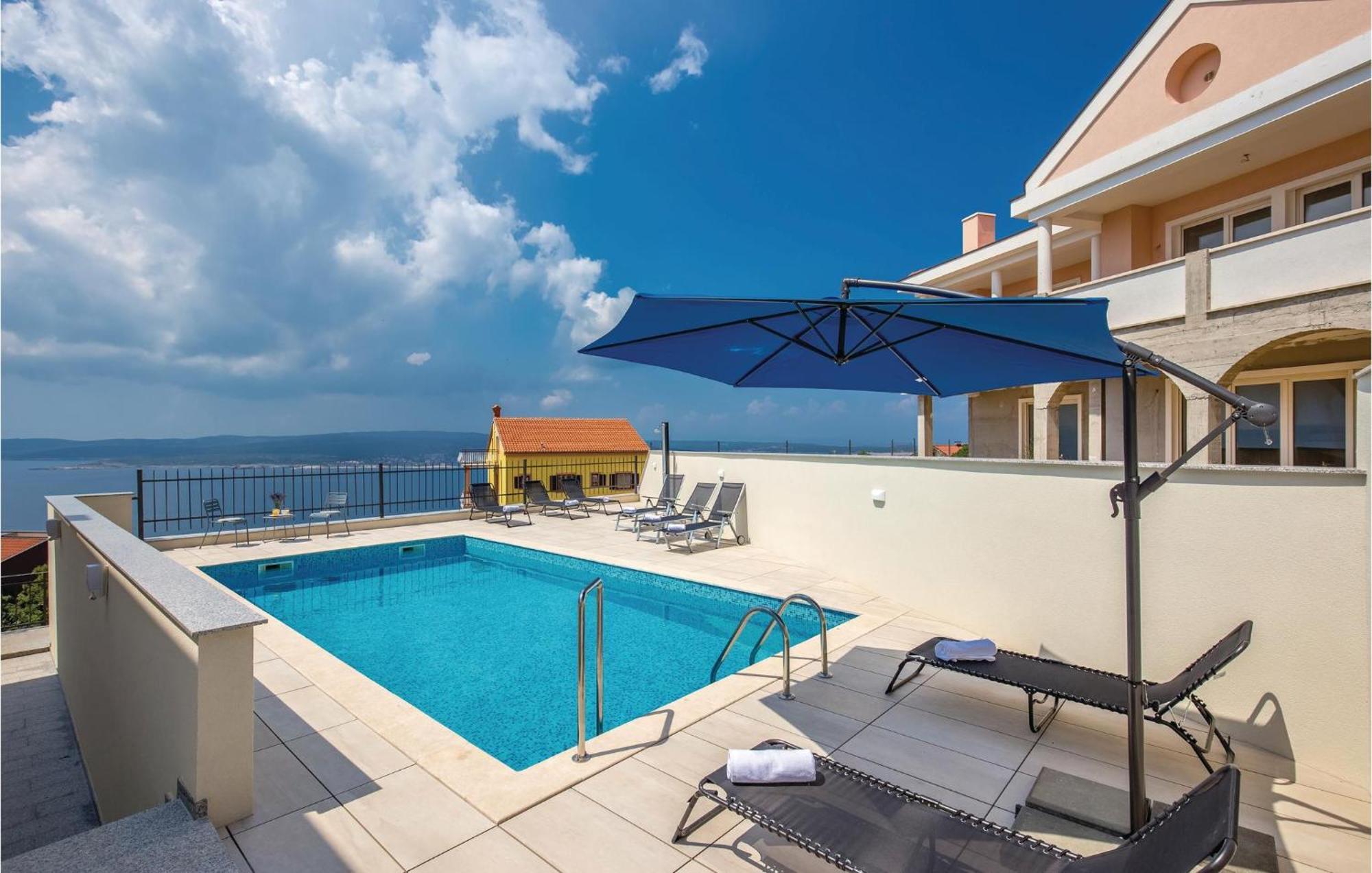 Cozy Apartment In Crikvenica With House Sea View Exterior photo